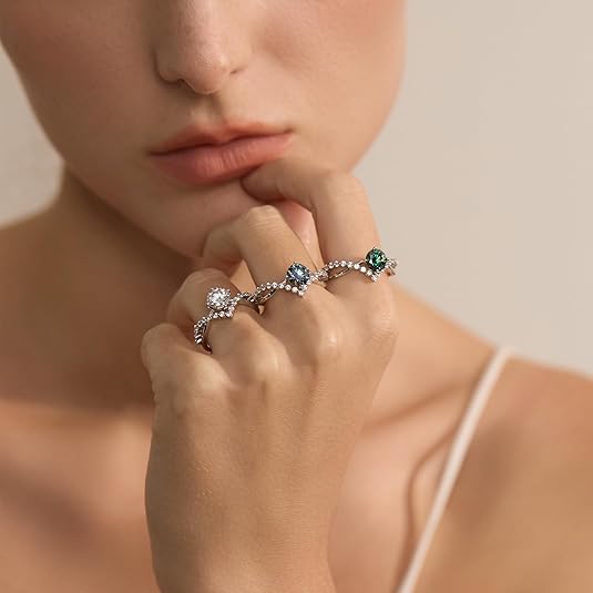 Crowning Love Couple Rings: New Four-Prong Simulated Moissanite Diamond Ring for Men and Women - Image 4