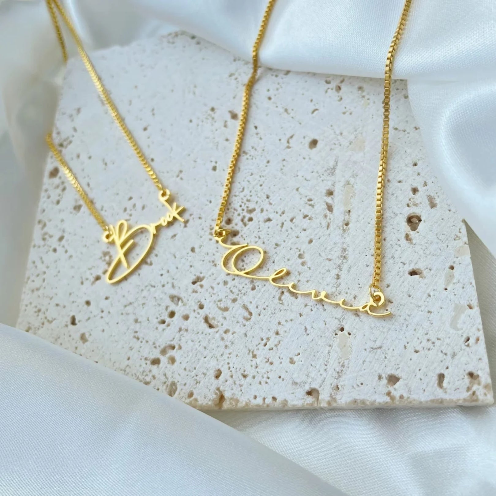 Custom Name in Unique Letters Box Chain Necklace - Image 2
